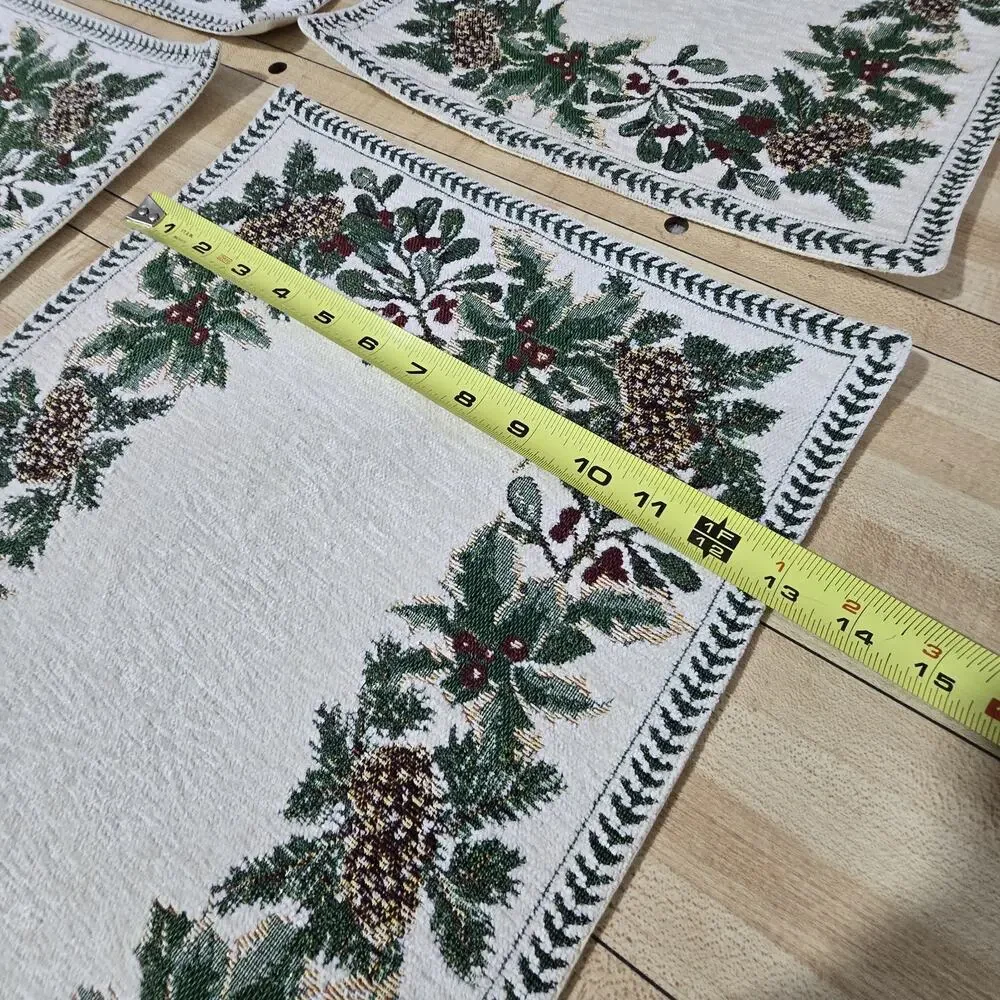 Vtg Set 4 Tapestry Holiday Placemats 13